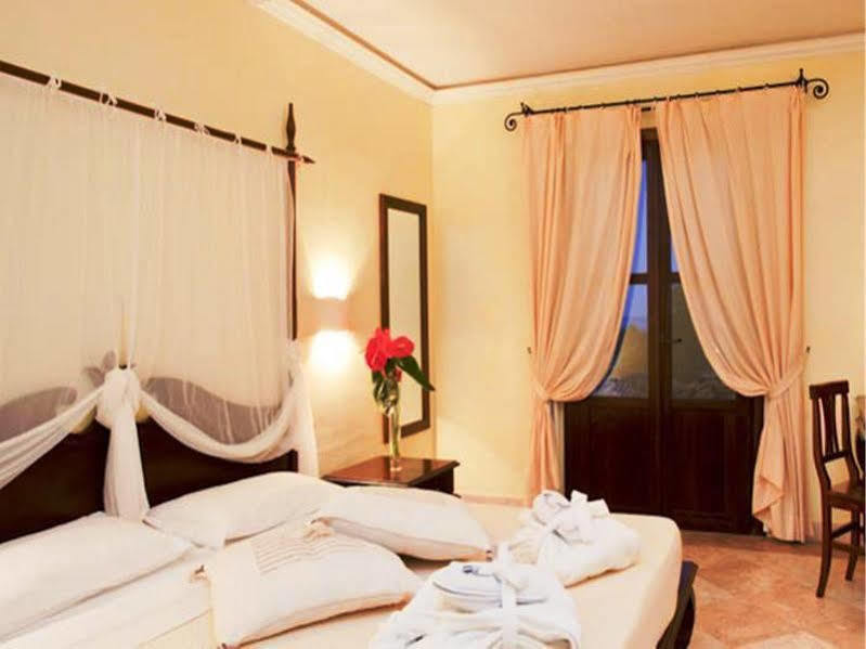 Sighientu Resort Thalasso & Spa Capitana Buitenkant foto